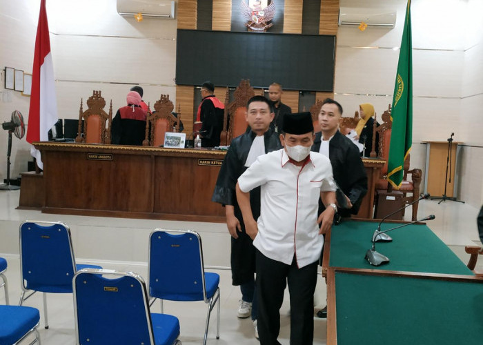 Sahriwansah Mantan Kepala DLH Bandar Lampung Divonis 6 Tahun Atas Kasus Korupsi Sampah 