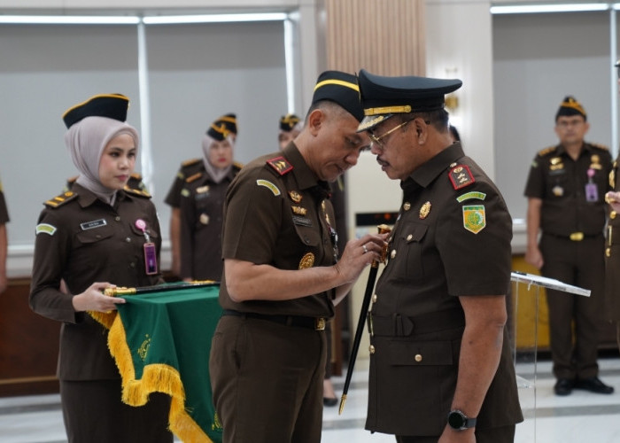 Danang Suryo Wibowo Lantik Wakajati Lampung dan Kajari Lamtim, Ini Pesannya