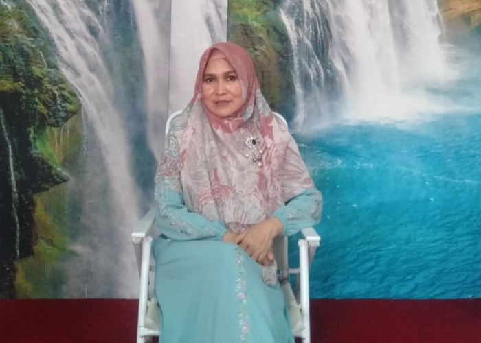Melihat Perjuangan Hidup Siti Fatimah, Dari Buruh Pabrik Hingga Jadi Guru Besar UIN Raden Intan Lampung