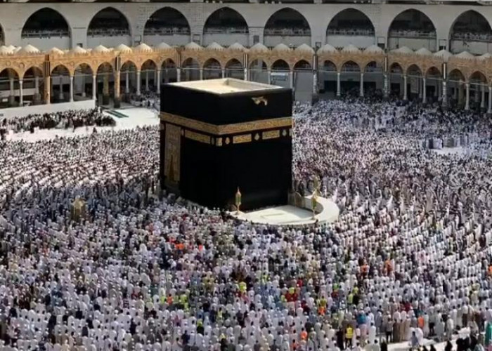 Arab Saudi Izinkan Perempuan Ibadah Haji dan Umrah Tanpa Mahram