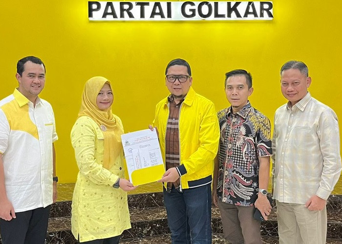 DPP Partai Golkar Resmi Usung Ririn dan Wiriawan Maju Pilkada Pringsewu