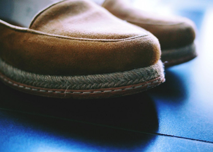 10 Rekomendasi Sepatu Pantofel untuk Kamu Biar Tampil Keren dan Maksimal 