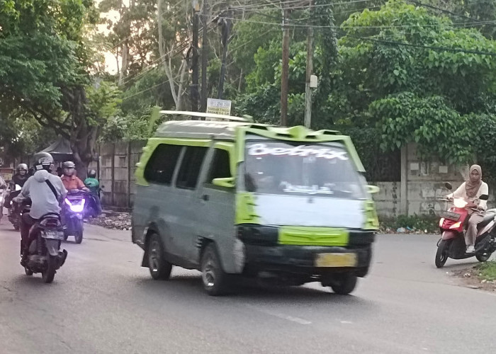 Pemkot Urung Keluarkan Perwali Trayek Angkot, Begini Penjelasannya