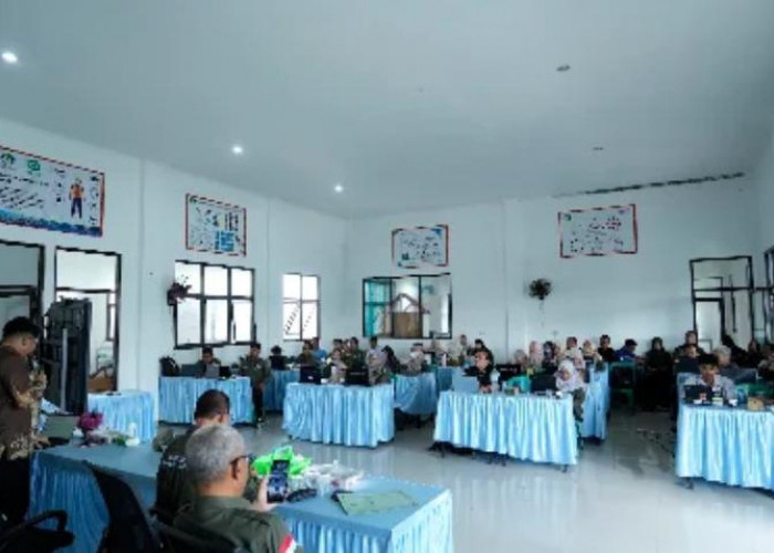 Guru SMK Bina Latih Karya Dibekali Coding dan AI, Dosen Teknokrat Jadi Narasumber