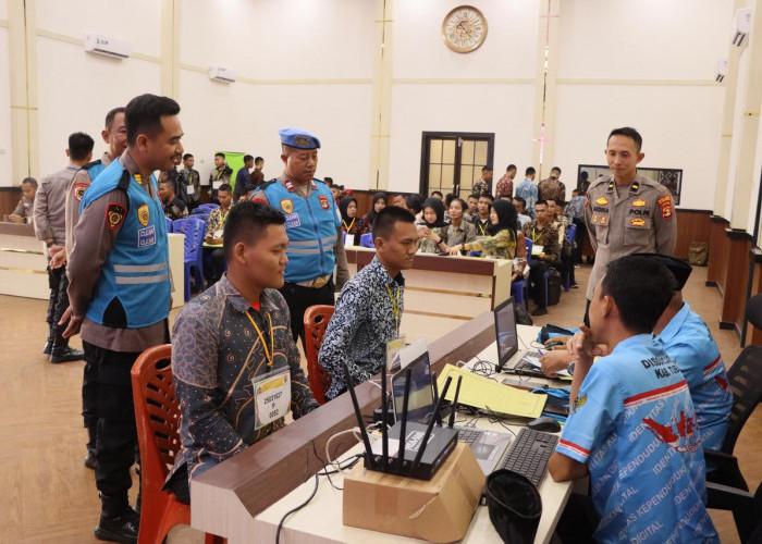 Gandeng Dinas Pendidikan dan Disdukcapil, Polres Tulang Bawang Periksa Berkas 124 Casis Rekrutmen Polri