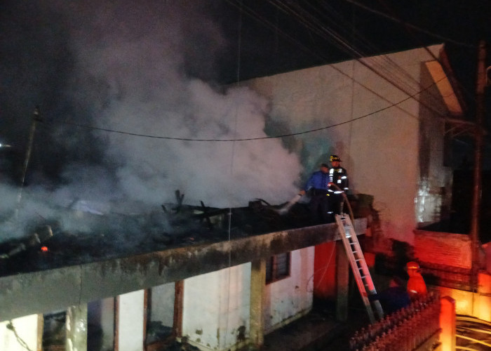 Rumah Pengusaha Papan Bunga di Rajabasa Hangus Terbakar, Kerugian Mencapai Ratusan Juta