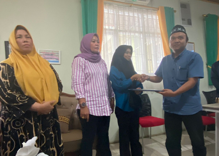 Alhamdulillah, SMAN 5 Bandar Lampung Akhirnya Serahkan SKL dan Ijazah Milik Dua Alumnusnya