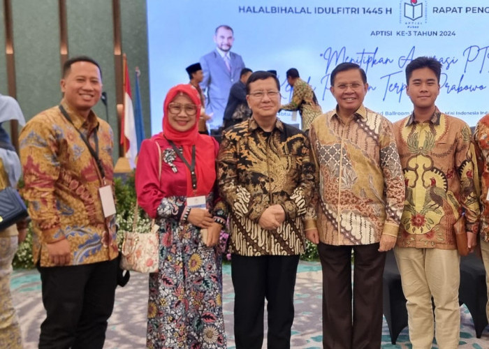 Rektor UTI Hadiri Halalbihalal dan Pleno Aptisi di Jakarta, Hasilkan Rekomendasi untuk Kampus Swasta 