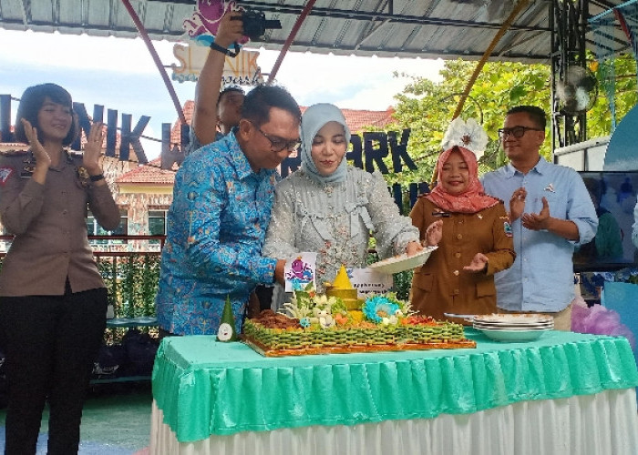 Rayakan 8 Tahun, Slanik Waterpark Beri Santunan, Sembako Hingga Promo HTM