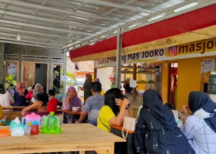 Bakso Malang  Mas Jooko, Kuliner Hidden Gem Bandar Lampung, Wajib Coba Bakso Malang dan kerupuk Panjangnya