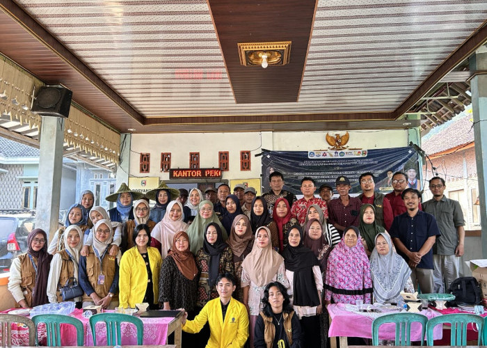 Kolaborasi UT, Itera, dan Unila Hidupkan Mesin Sate Bambu hingga Dorong UMKM di Pekon Paku