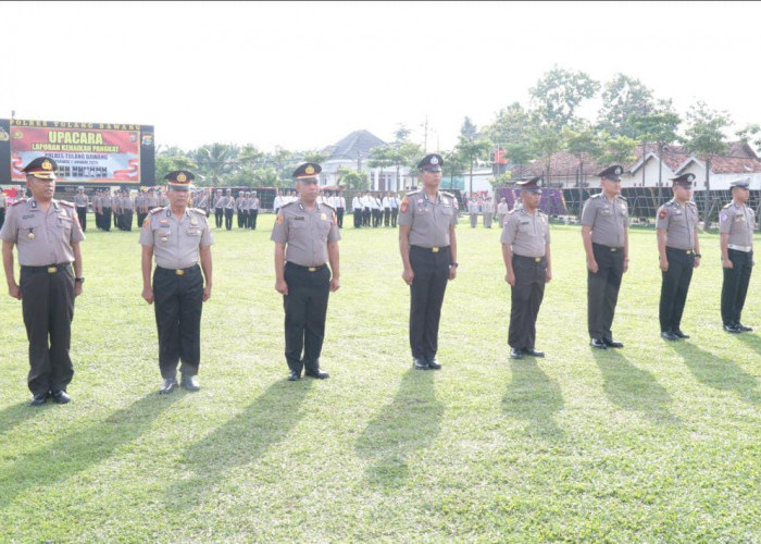 Tahun Baru Pangkat Baru, Puluhan Polisi di Tulang Bawang Resmi Naik Pangkat