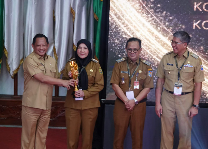 Kemendagri Hadiahi Pemkot Bandar Lampung Penghargaan Kota Terinovatif