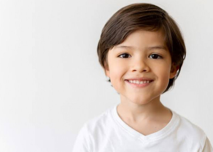 4 Penyebab Gigi Anak Tekena Karies Sekaligus Dampak Bagi Pertumbuhan Si Kecil