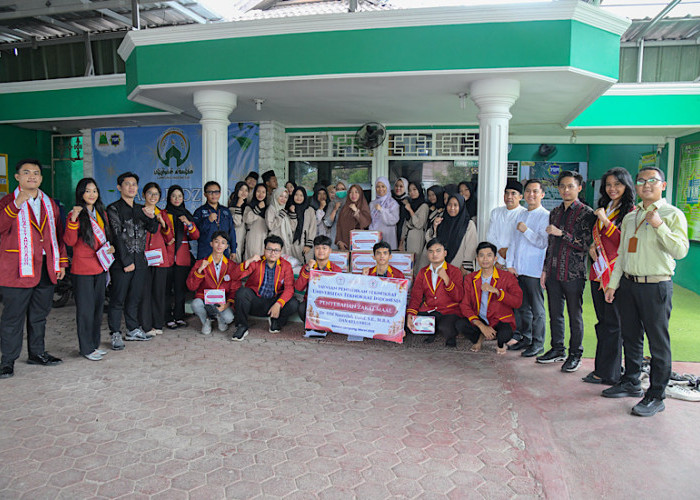 Teknokrat Salurkan 1,2 Ton Beras dan Ratusan Paket Pangan ke Panti Asuhan Surya Mandiri