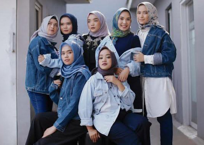 Mau Tampil Cerah Selama Ramadhan 2024? 5 Pilihan Warna Hijab yang Bikin Wajah Fresh Glowing Tanpa Make Up