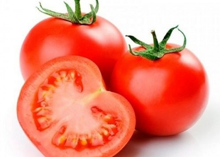 Bahan Alami Tomat untuk Kecantikan, Bisa Bikin Wajah Glowing dan Kulit Kencang  