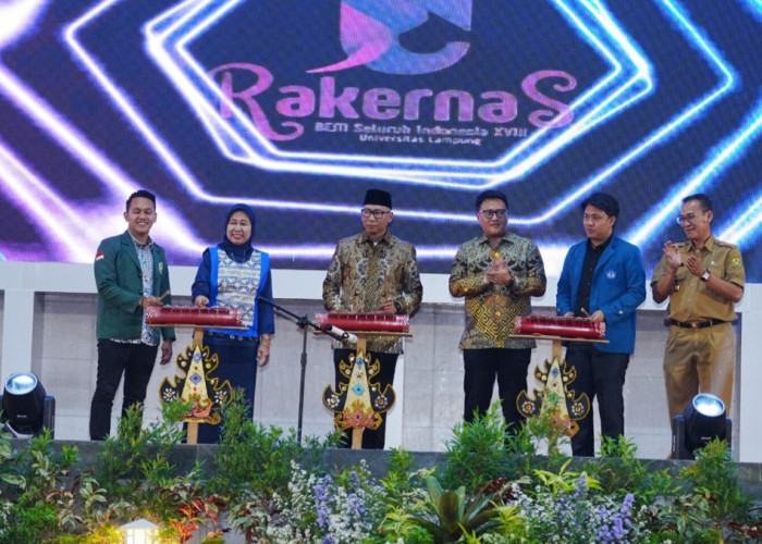 Gubernur Lampung dan Ketua DPRD Lampung Hadir Pada Rakernas BEM SI Tahun 2025 Di Unila 