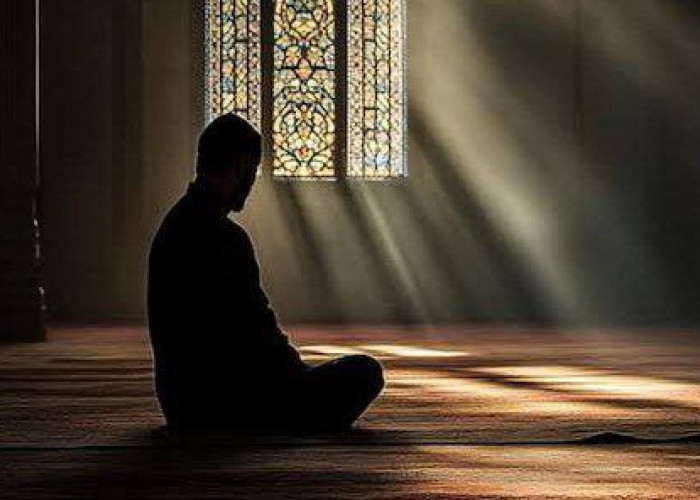 Jangan Tunggu Bisa Menginap, Amalan I’tikaf Singkat di Masjid Ini Ternyata Tetap Punya Keutamaan Besar