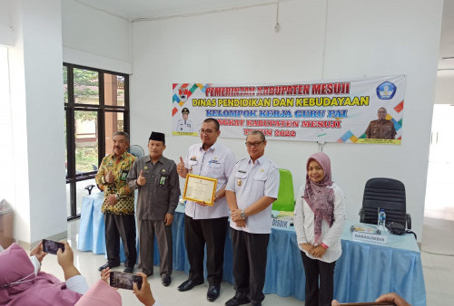 Berkontribusi Aktif dalam Pengembangan Pendidikan Agama, Kabupaten Mesuji Raih Penghargaan