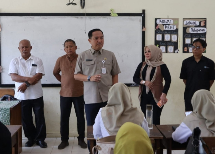 Guru Jelang Pensiun Wajib UKG? Begini Penjelasan Disdikbud Lampung 