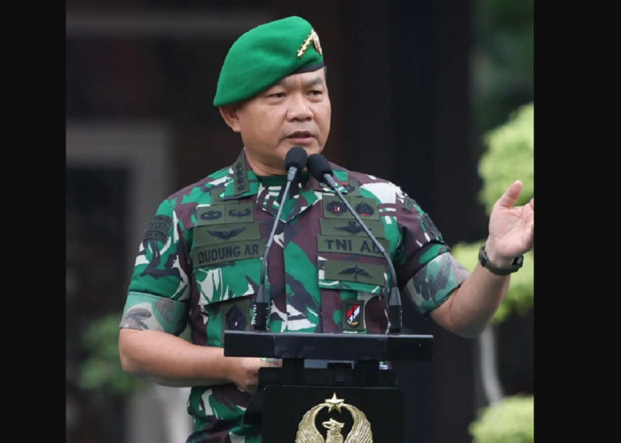 Oknum TNI yang Tendang Aremania di Kanjuruhan, Kasad Jenderal TNI Dudung: Kita Tunggu Tim dari TGPF