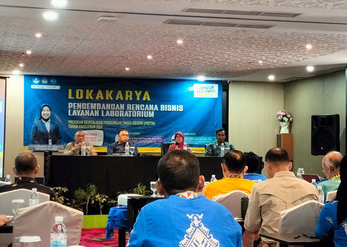 Percepatan Perubahan Jadi PTNBH, Tim PR-PTN Unila Gelar Lokakarya Pengembangan Rencana Bisnis Laboratorium