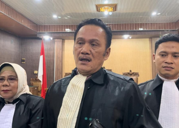 Pasca Putusan Hakim, Penasehat Hukum Qomaru akan Ambil Sikap Dalam Tiga Hari