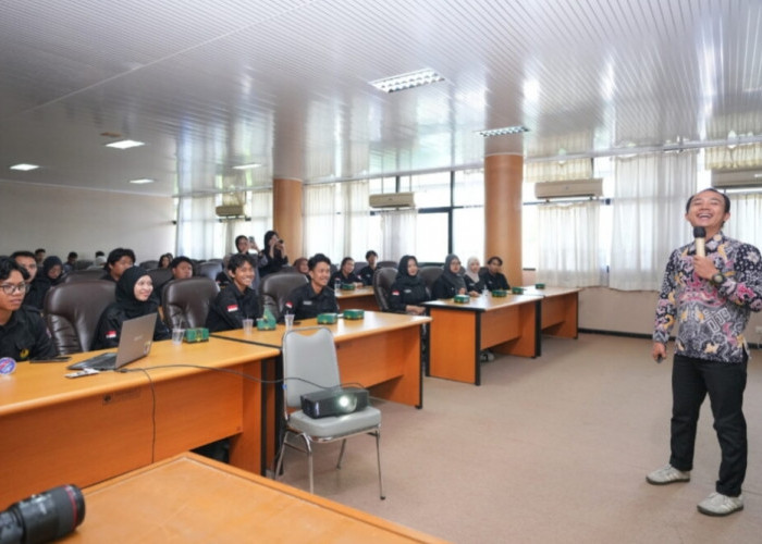 Pahami Peran Strategis Kehumasan,  HIMAGES Belajar Pengelolaan Kehumasan Bersama Humas Unila