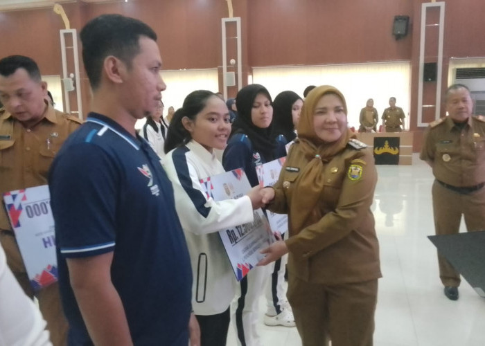 Pemkot Bandar Lampung Beri Bonus ke Atlet Pemenang Medali di PON 2024