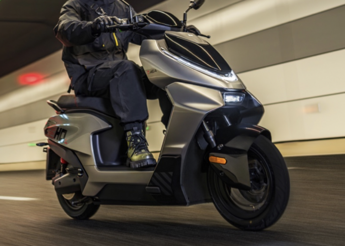 Promo Gila Oktober! Zeeho AE4 Turun Hingga Rp8 Juta, Motor Listrik Stylish Harga Merakyat