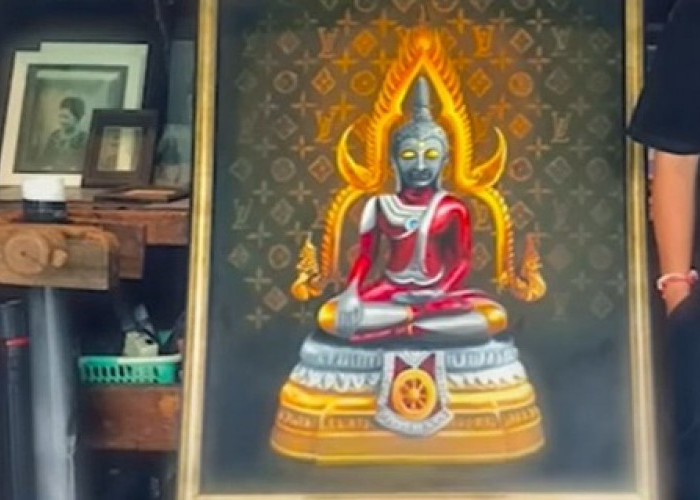 Sempat Heboh, Lukisan Buddha Bergambar Ultraman Bikin Umat Geram