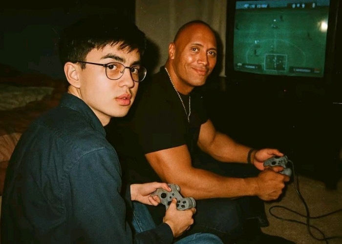 Pakai Gemini AI, Bisa Buat Foto Main PlayStation Dengan Artis Terkenal 