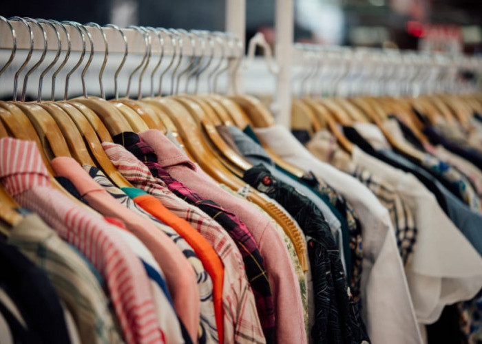 Tempat Thrifting di Bandar Lampung yang Jual Barang Branded, Terjangkau Banget