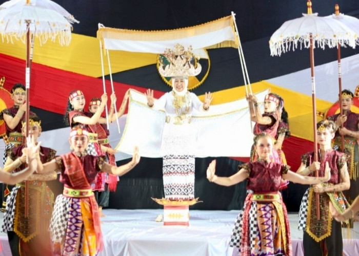Panggung Budaya Warnai Dies Natalis ke-58 FKIP Unila: Dari Tiyuh Pattani hingga Echo Nusantara