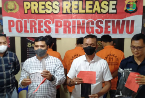 Tiga Bandit Ditangkap, Anggota Polres Pringsewu Sita Barang Bukti Ini 