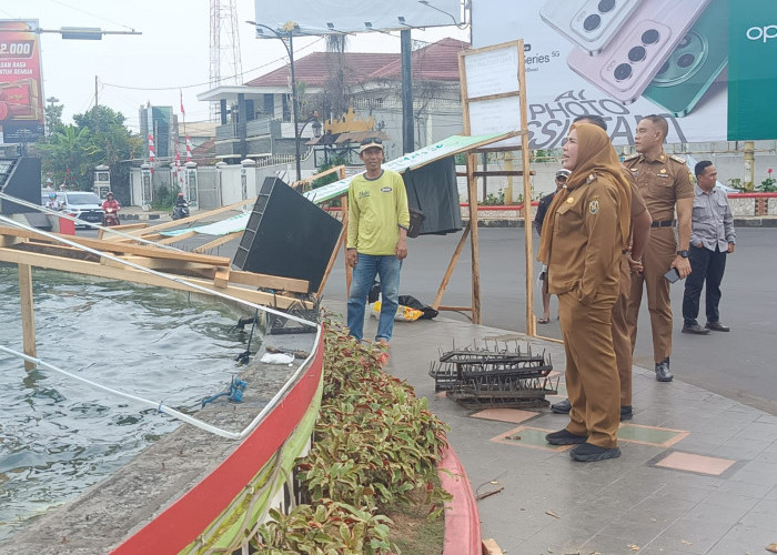 Wali Kota Bandar Lampung Tinjau Sejumlah Pembangunan, Salah Satunya Pemugaran Tugu Adipura 