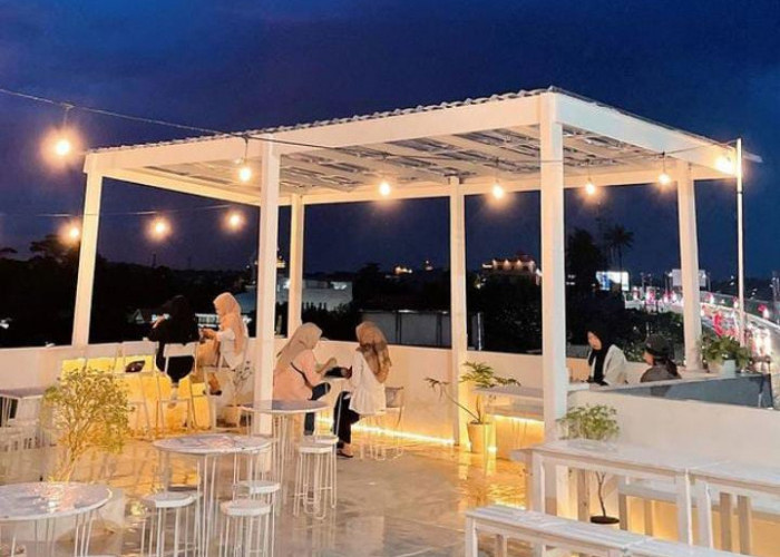5 Cafe Rooftop Hits dengan View Keren di Bandar Lampung