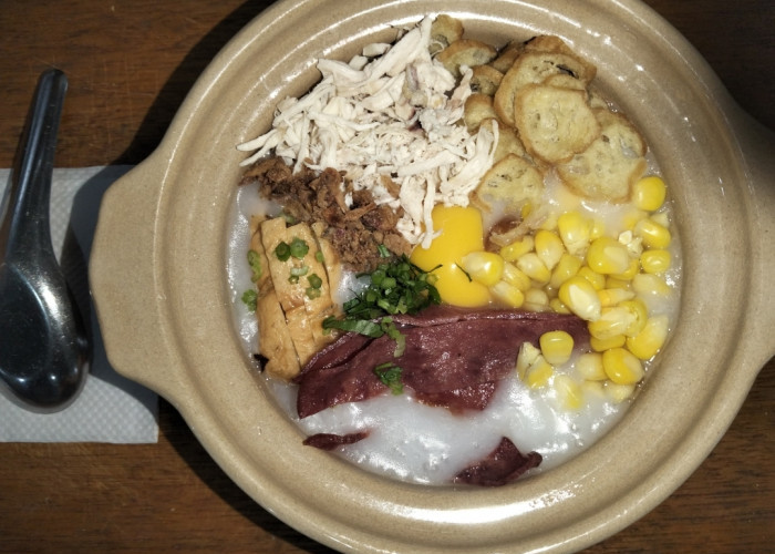 Unik dan Nikmat! Kuliner Bubur Singapore Warung D'Kock, Punya Cita Rasa Tersendiri 