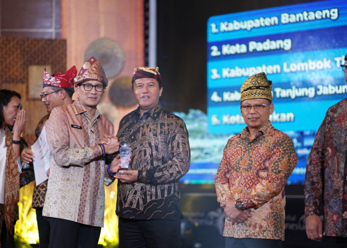 Mantap! Lampung Barat Masuk 10 Besar Pemasaran Pariwisata Terbaik Nusantara dari Kemenparekraf