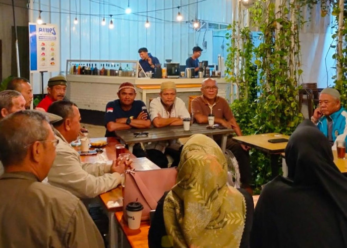 Bikin Ngumpul Makin Seru, Blues Coffee Bandar Lampung Hadirkan Kopjohn Band dan Aneka Promo Spesial