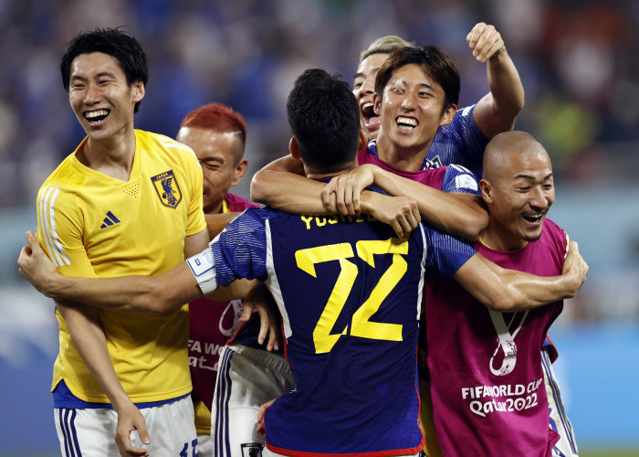 Mengejutkan, Jepang Lolos 16 Besar Piala Dunia Usai Kalahkan Spanyol dengan Skor 2-1
