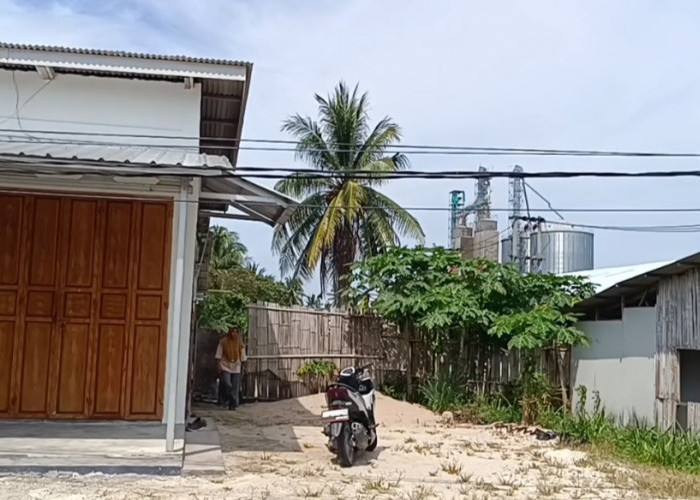 Cerobong PT AUI Diduga Bermasalah, Warga Alami Gatal hingga Gangguan Paru