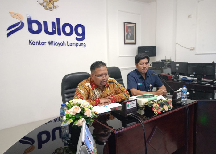 Pj. Gubernur Tegur Bulog Lampung Terkait Penyerapan Beras: Seharusnya Bisa Lebih Banyak Lagi...