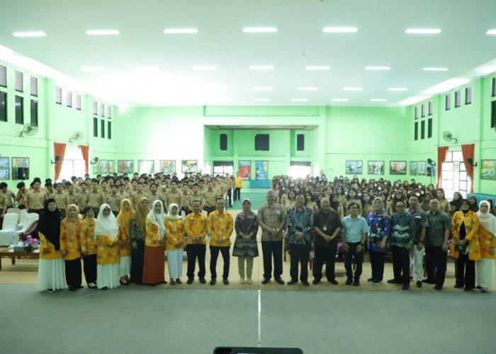 Ini Pesan Rektor Unila ke Siswa SMA 2 Bandar Lampung