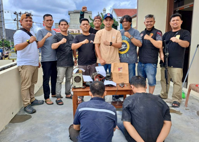 Pabrik Senjata Api Ilegal Berkedok Rumah Warga di Terbanggi Besar Terbongkar! Polisi Amankan 2 Terduga Pelaku