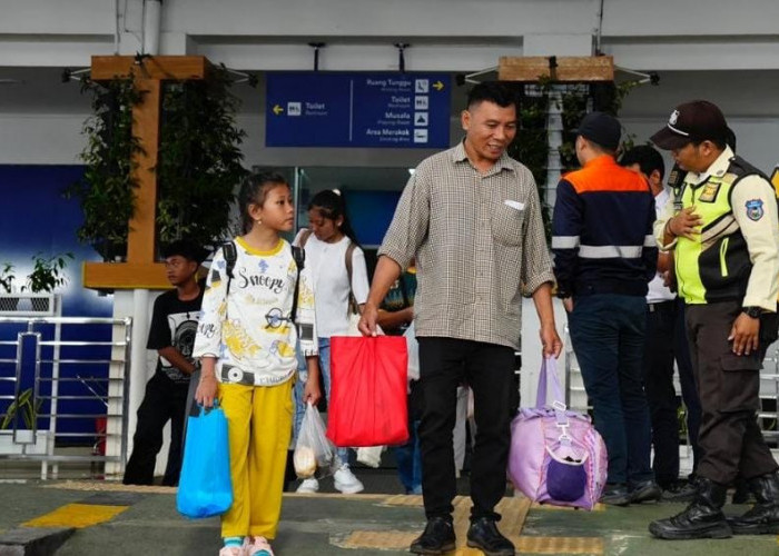 Libur Sekolah, 87 Ribu Lebih Penumpang Gunakan Kereta Api di KAI Divre IV Tanjungkarang