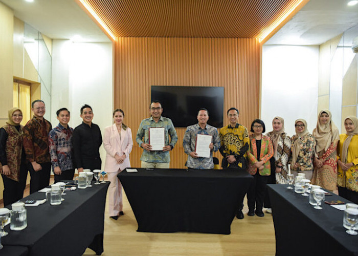 Universitas Teknokrat Indonesia Teken MoU dengan Grand Elty Krakatoa