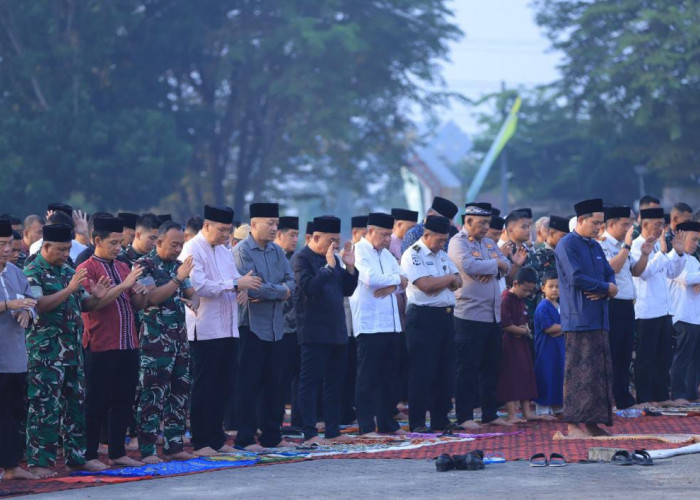 Sumber Air Mulai Mengering, Warga Tulang Bawang Panjatkan Doa Memohon Hujan