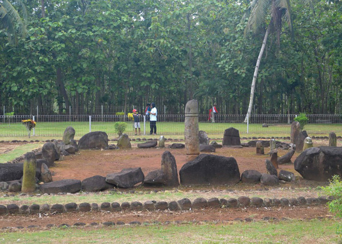 Historical Tourism to Pugung Raharjo Archaeological Park, East Lampung, Visitors Can Find It